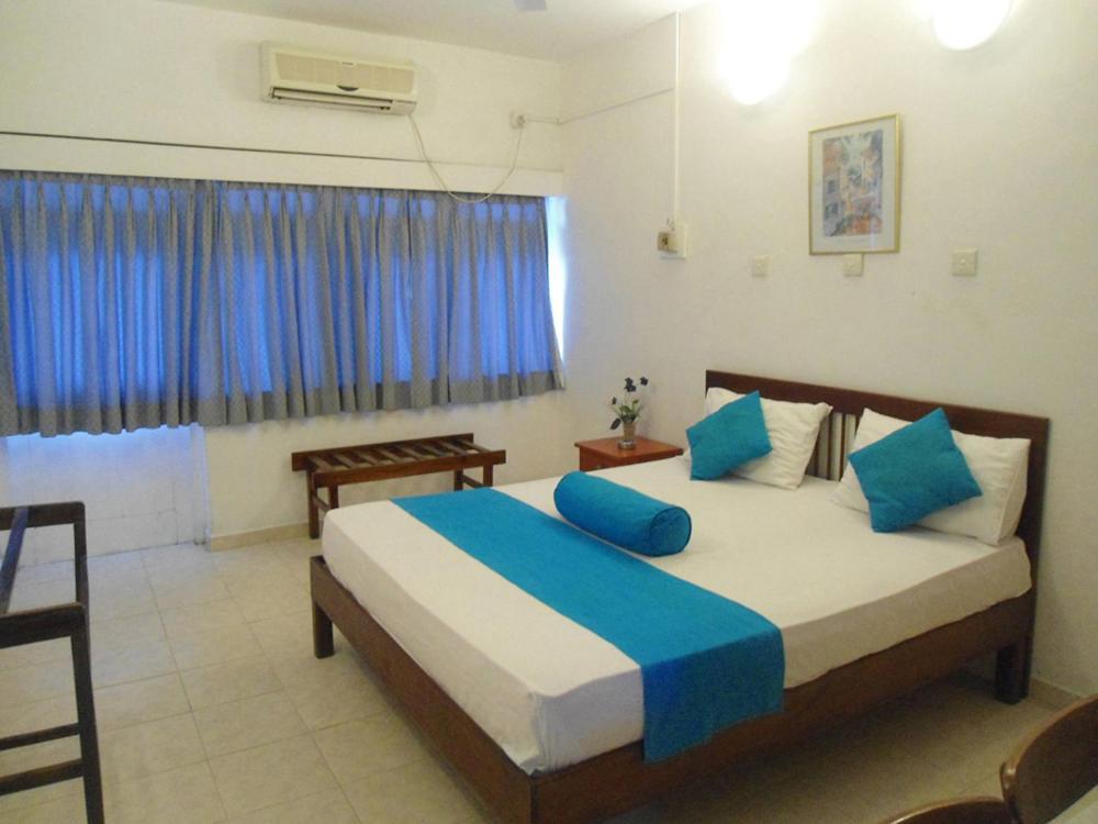 Ranveli Beach Hotel Дехивала-Маунт-Лавиния Экстерьер фото