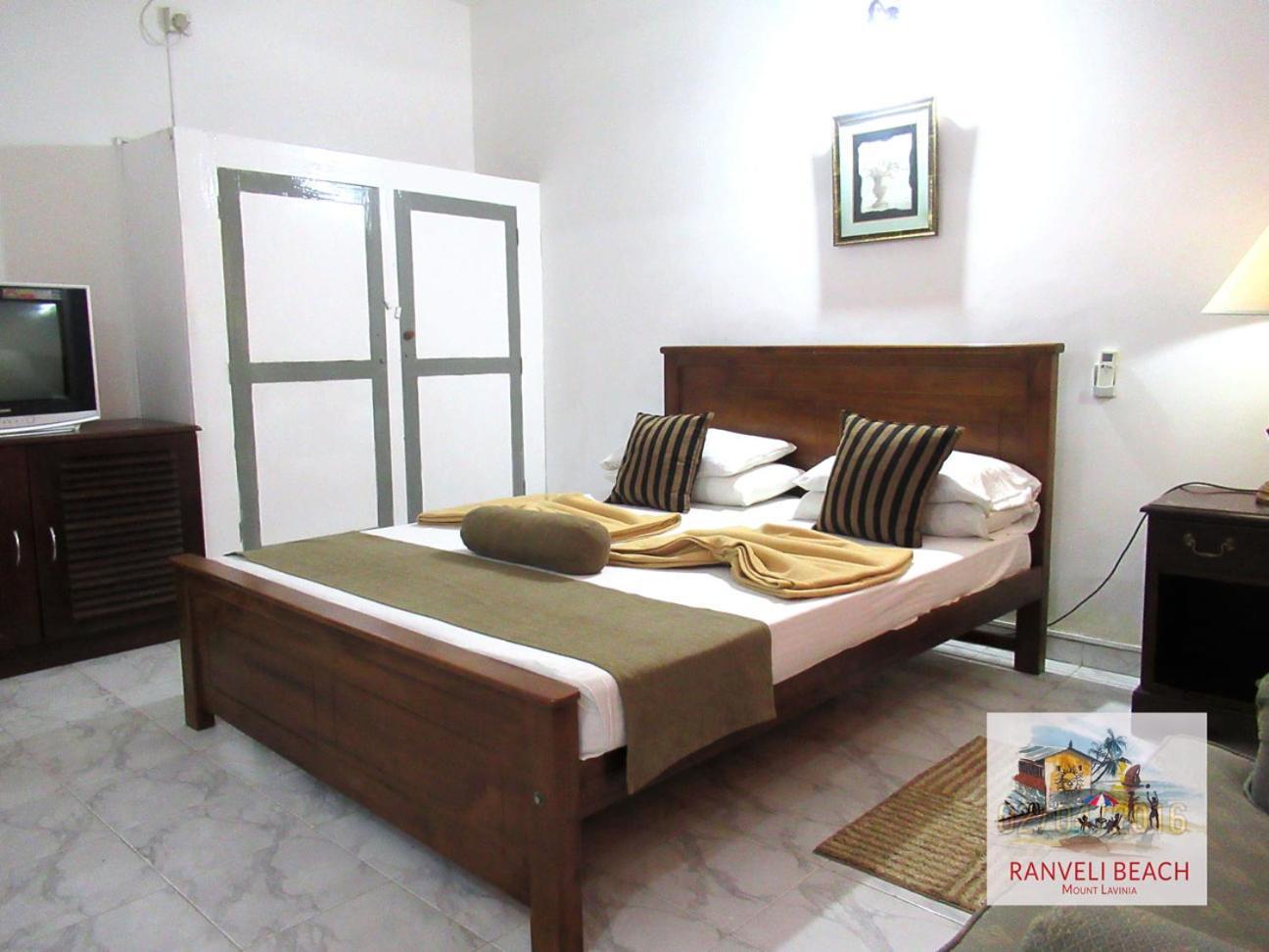 Ranveli Beach Hotel Дехивала-Маунт-Лавиния Экстерьер фото